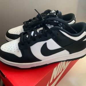 Nike Dunk Low Women’s Shoes - Black/White